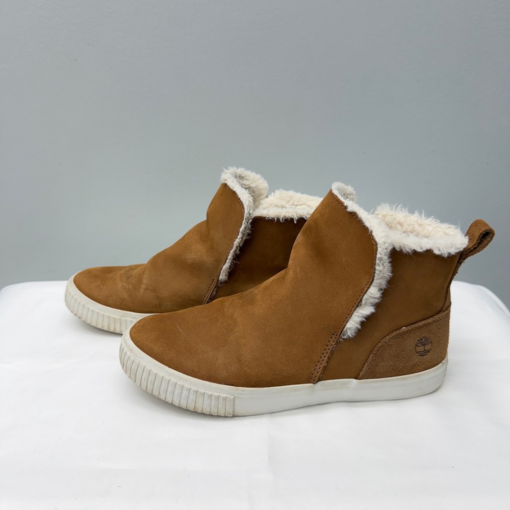 Timberland Skyla Bay Women's 7 Leather Faux Fur Lined Booties A2KWN A83118 - Picture 2 of 8